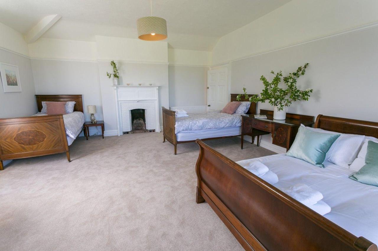 Plas Cichle Beaumaris Luaran gambar